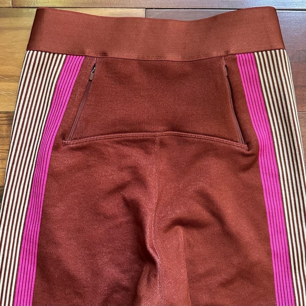 Fabletics Ultra High Waisted Seamless Stripe Leggings - Picture 9 of 10